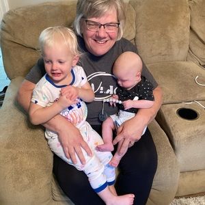 Meet your Posher, Tami